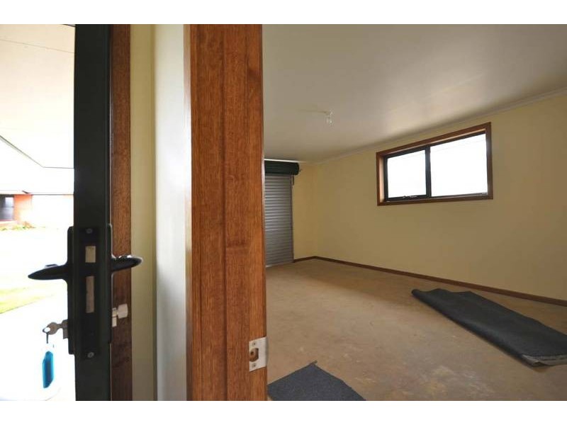 25 Barnard Crescent, Burnie TAS 7320