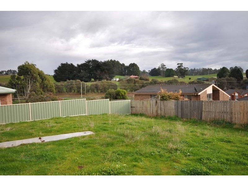 25 Barnard Crescent, Burnie TAS 7320