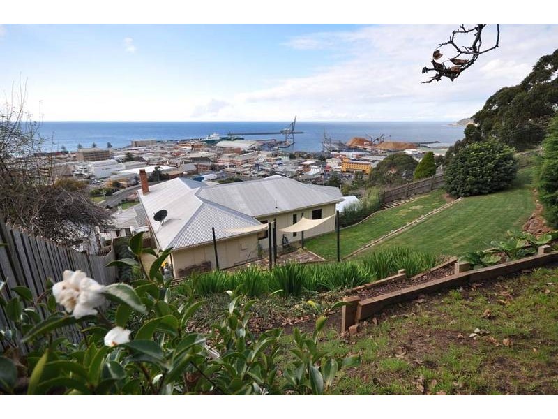 10 Little Bird Street, Burnie TAS 7320