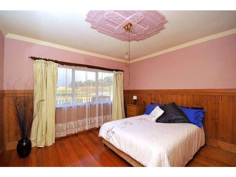 328 Mount Street, Burnie TAS 7320