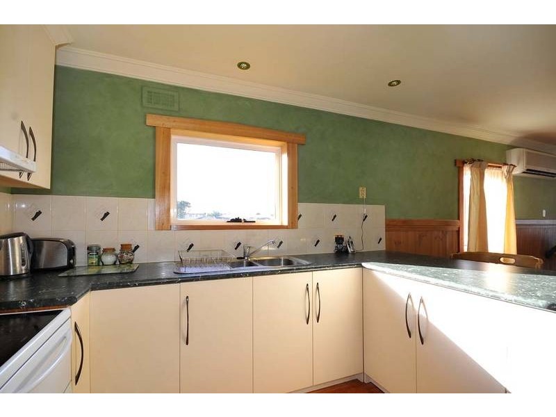 328 Mount Street, Burnie TAS 7320