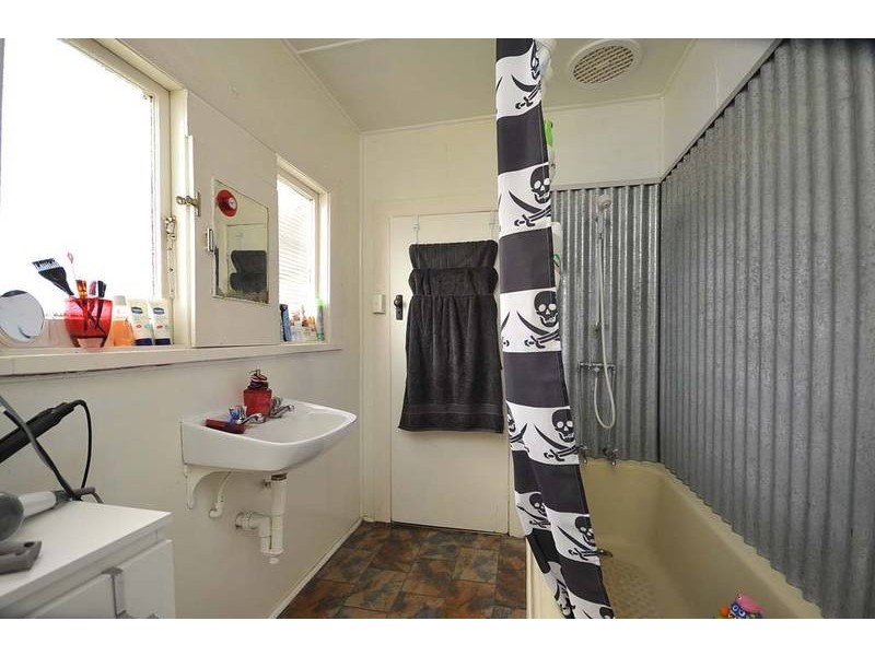 Cnr Hopkinson & Strahan Streets, Burnie TAS 7320