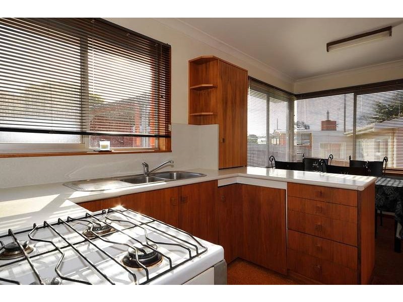 33 Roslyn Avenue, Burnie TAS 7320