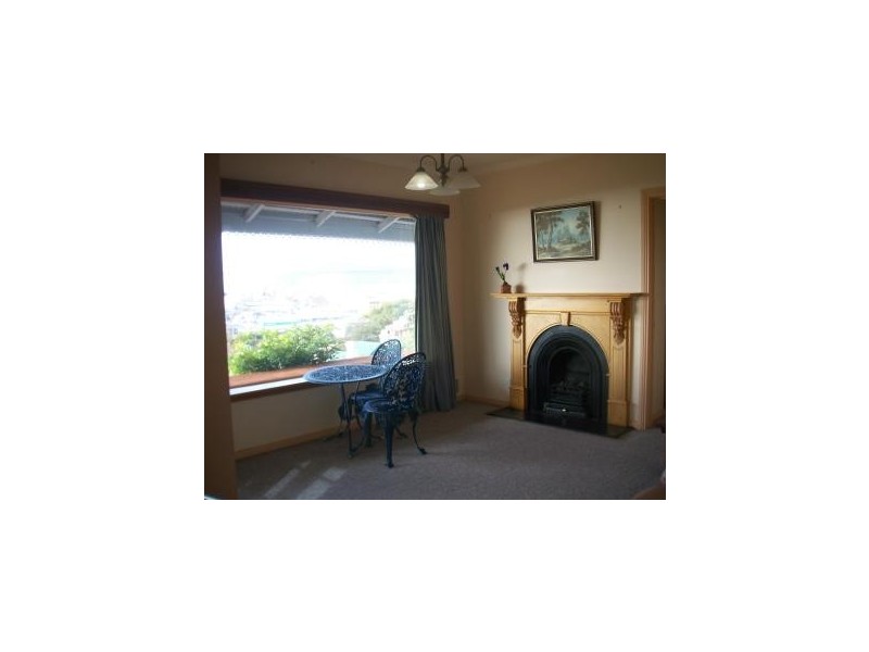 14 Hodgman Street, Burnie TAS 7320