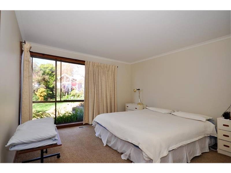 5 West Ridge Road, Penguin TAS 7316