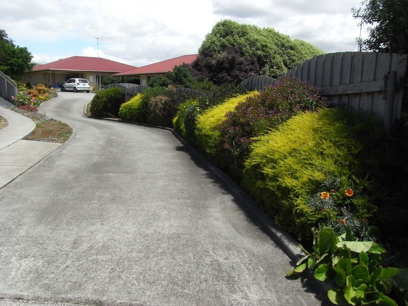 1/4 Singline Avenue, Burnie TAS 7320