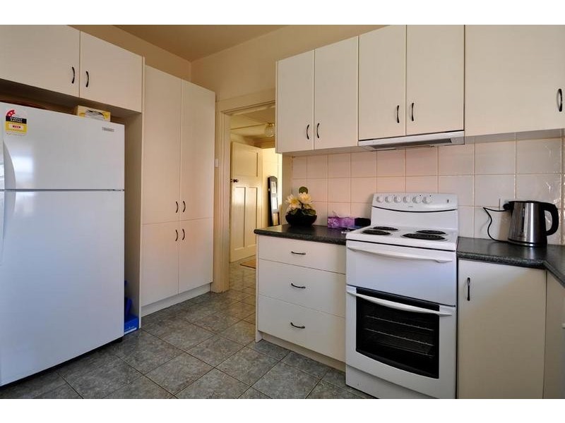 18 Pine Avenue, Burnie TAS 7320