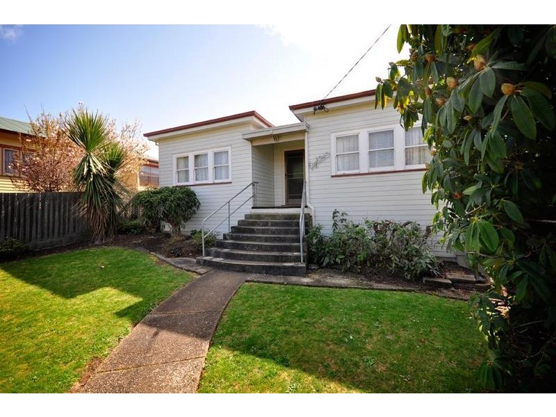 18 Pine Avenue, Burnie TAS 7320