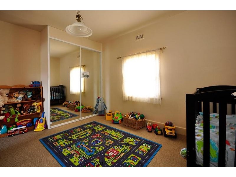 18 Pine Avenue, Burnie TAS 7320