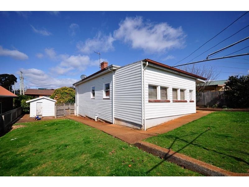 18 Pine Avenue, Burnie TAS 7320