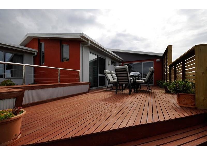 1 Waterford Drive, Sulphur Creek TAS 7316