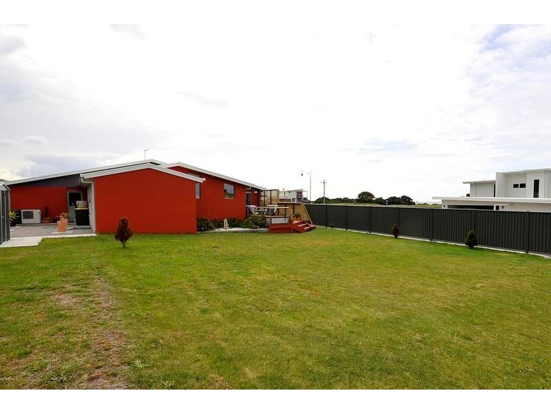 1 Waterford Drive, Sulphur Creek TAS 7316