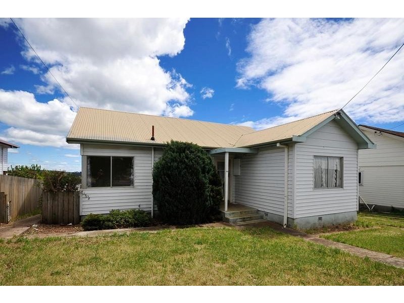 20 Stirling Street, Burnie TAS 7320