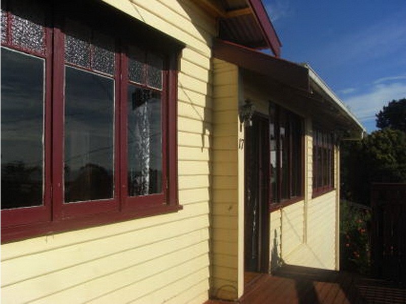 17 Aileen Crescent, Burnie TAS 7320