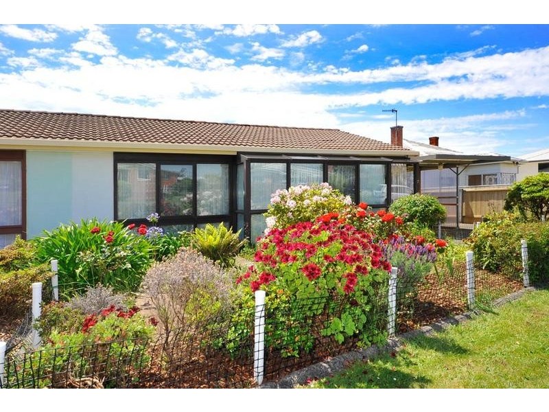 7/63a Pelissier Street, Somerset TAS 7322