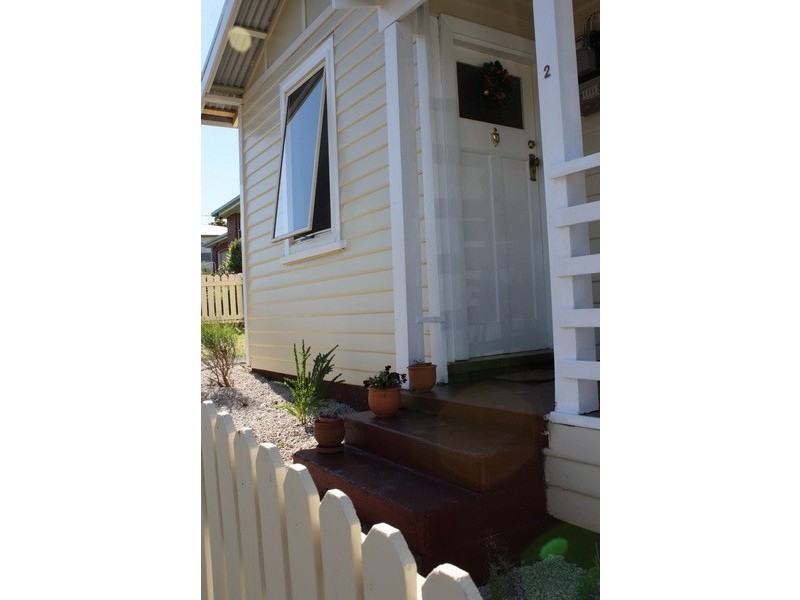 2 Lyons Street, Burnie TAS 7320