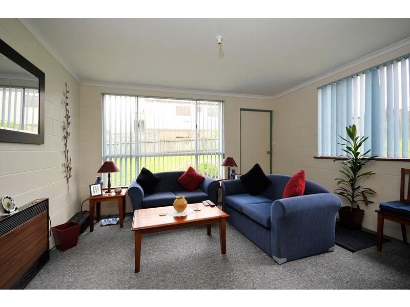 24 Raglan Street, Somerset TAS 7322