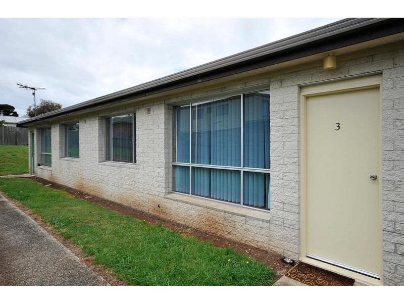 24 Raglan Street, Somerset TAS 7322