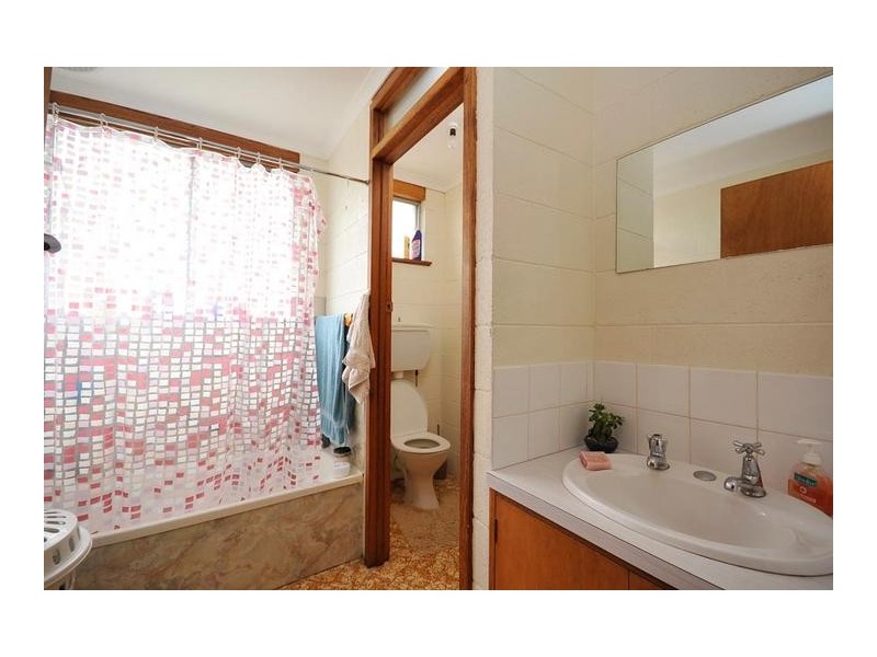 24 Raglan Street, Somerset TAS 7322