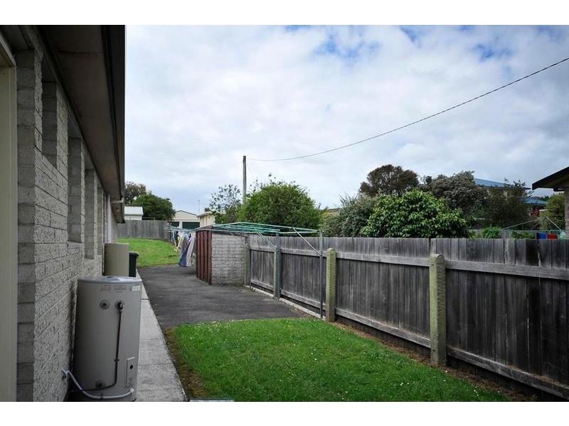 24 Raglan Street, Somerset TAS 7322