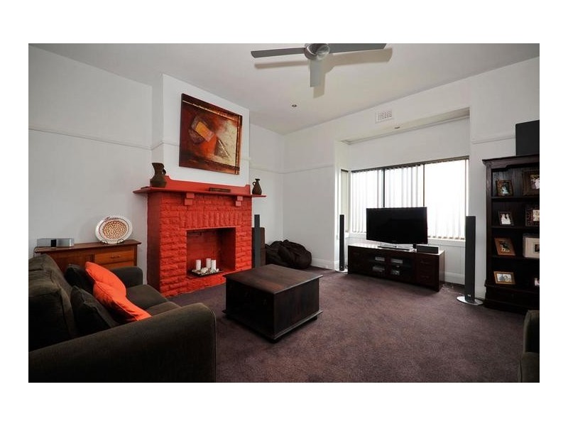 30 Hodgman Street, Burnie TAS 7320