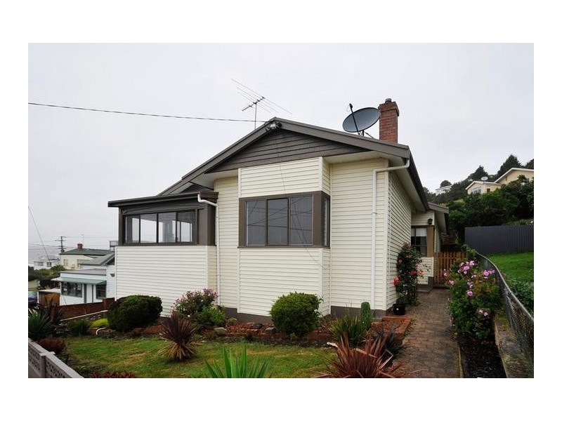 30 Hodgman Street, Burnie TAS 7320