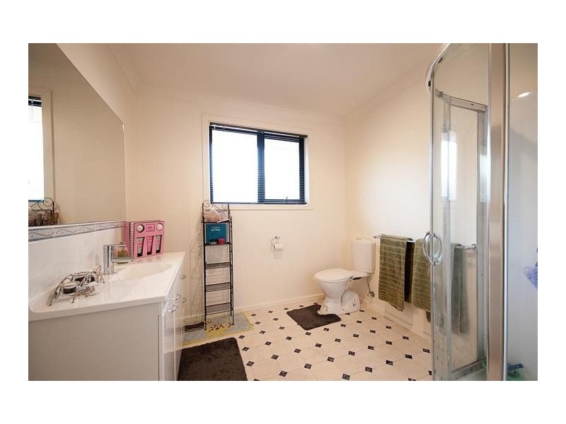 2/1 Greenacre Street, Burnie TAS 7320