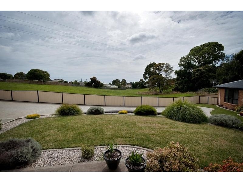 2/1 Greenacre Street, Burnie TAS 7320