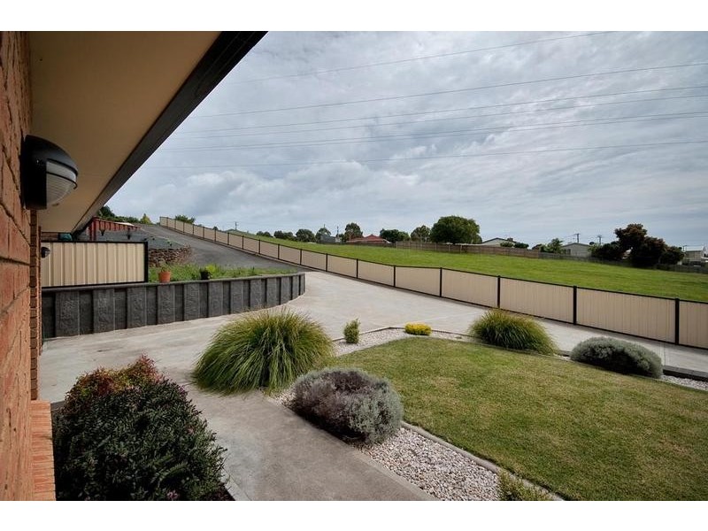 2/1 Greenacre Street, Burnie TAS 7320