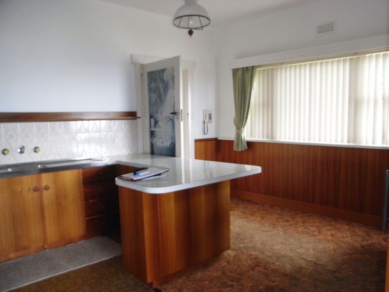 12 Randall Street, Burnie TAS 7320