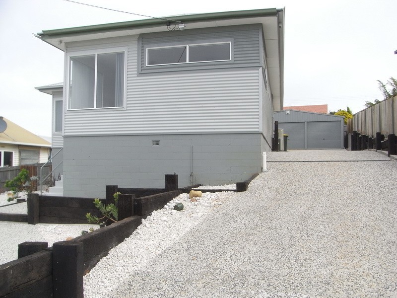 10 Cabot Street, Burnie TAS 7320