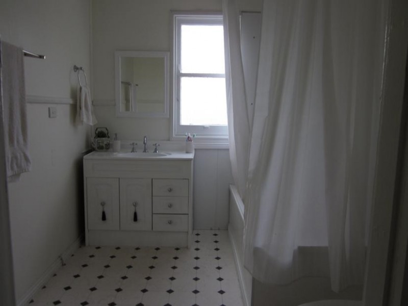 2 Lyons St, Burnie TAS 7320