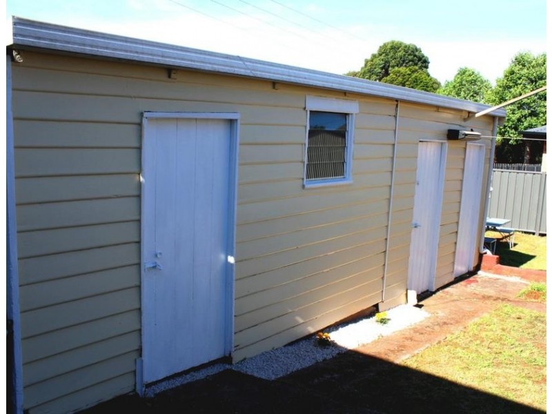 2 Lyons St, Burnie TAS 7320