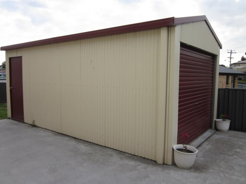 2 Lyons St, Burnie TAS 7320