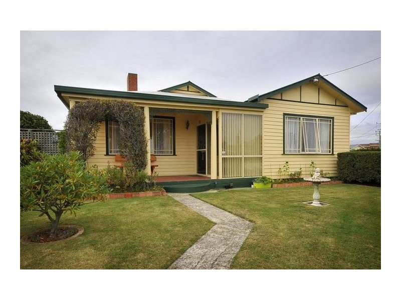 13 Deacon Street, Burnie TAS 7320