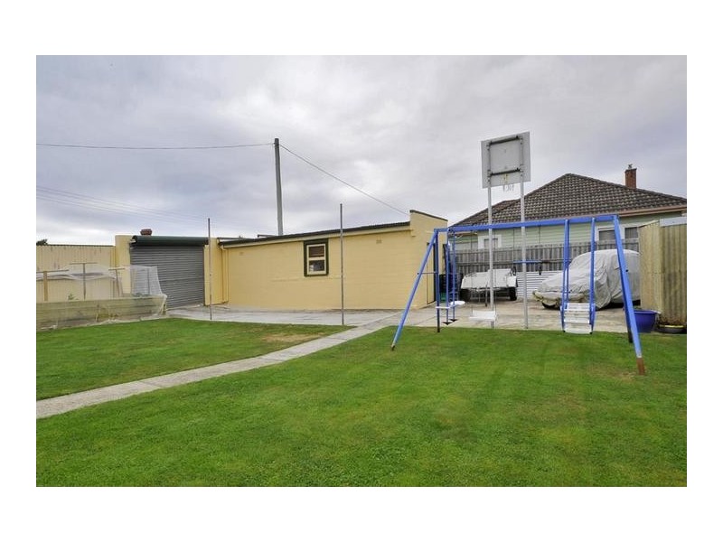 13 Deacon Street, Burnie TAS 7320