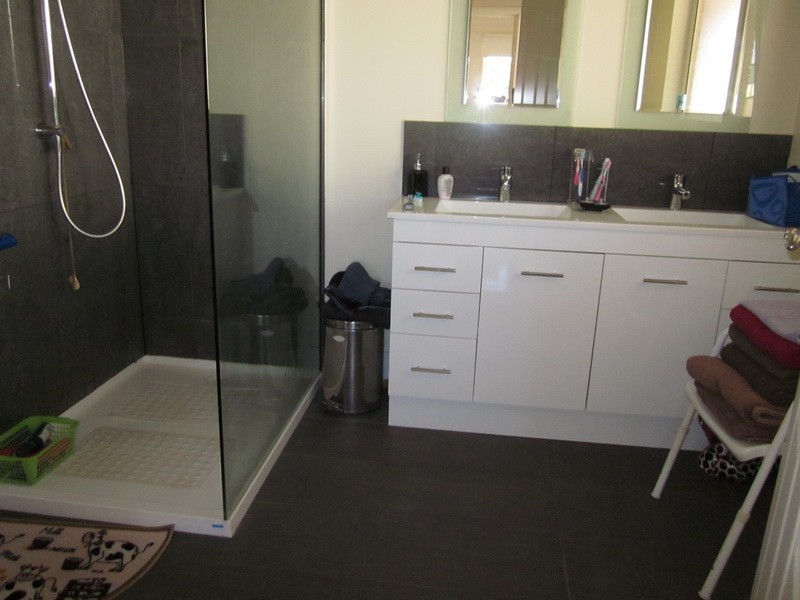 4/5 Dowling Drive, Burnie TAS 7320
