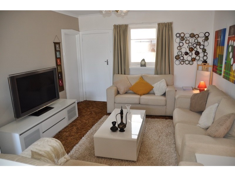 4 River Avenue East, Heybridge TAS 7316