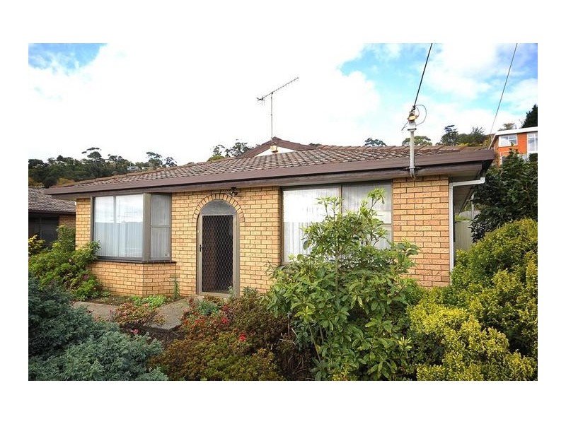 1/11 Avon Street, Burnie TAS 7320
