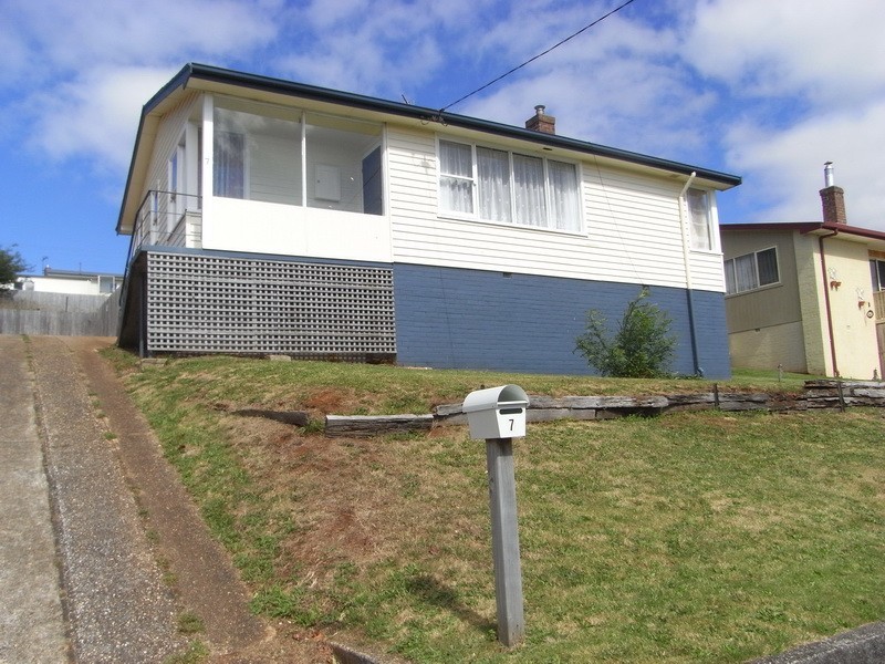 7 Ogden Street, Burnie TAS 7320