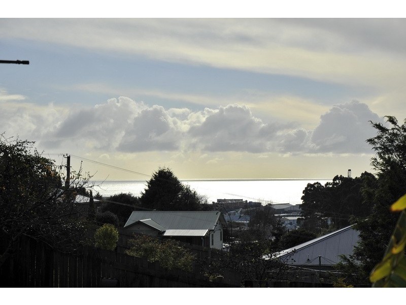 48 Collins Street, Burnie TAS 7320