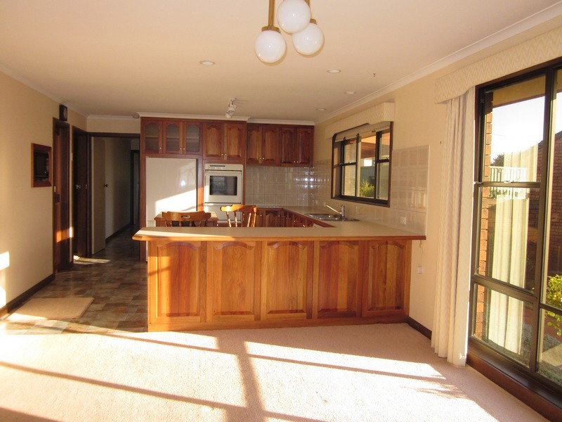 2 Maud Street, Ulverstone TAS 7315