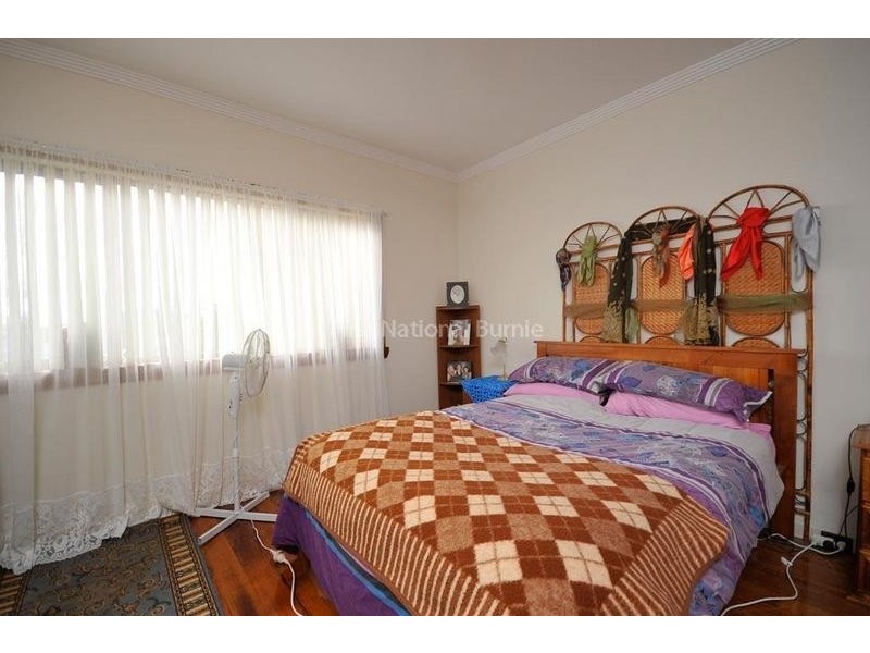 10 Crisp Street, Burnie TAS 7320