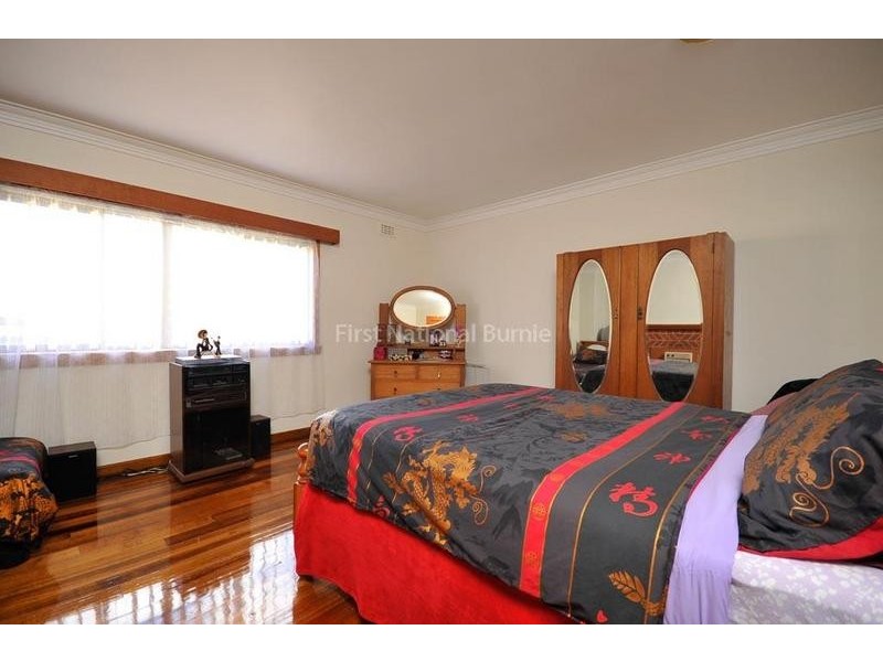 10 Crisp Street, Burnie TAS 7320