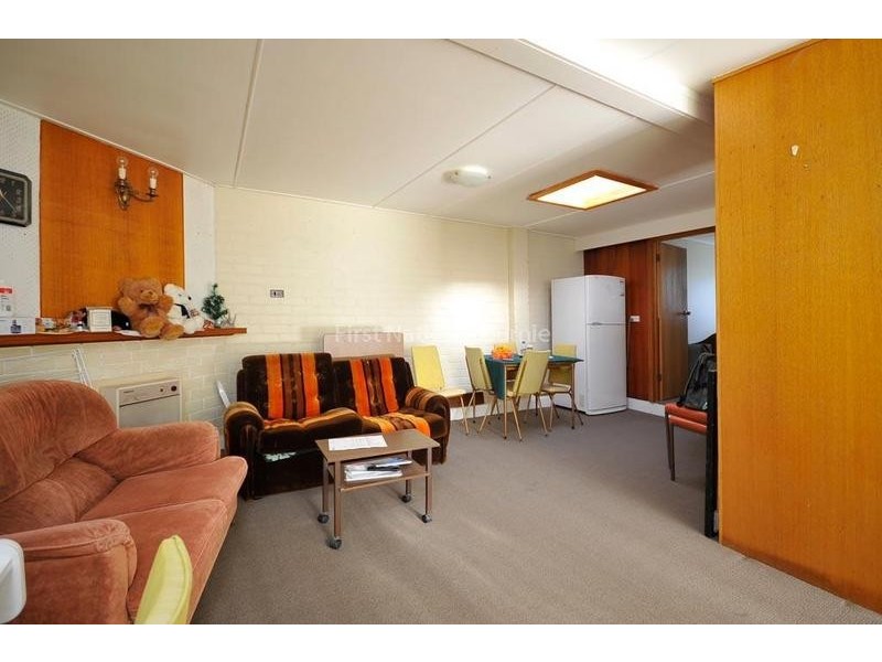 10 Crisp Street, Burnie TAS 7320
