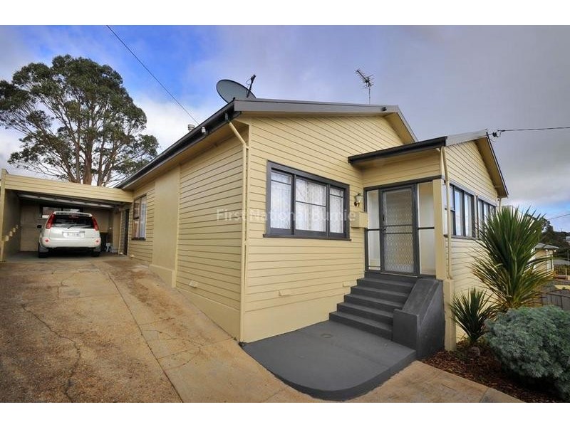 12 Hayes Street, Burnie TAS 7320