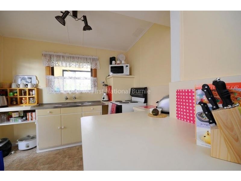 12 Hayes Street, Burnie TAS 7320