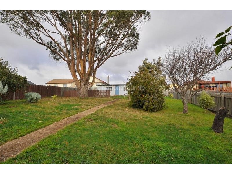 12 Hayes Street, Burnie TAS 7320