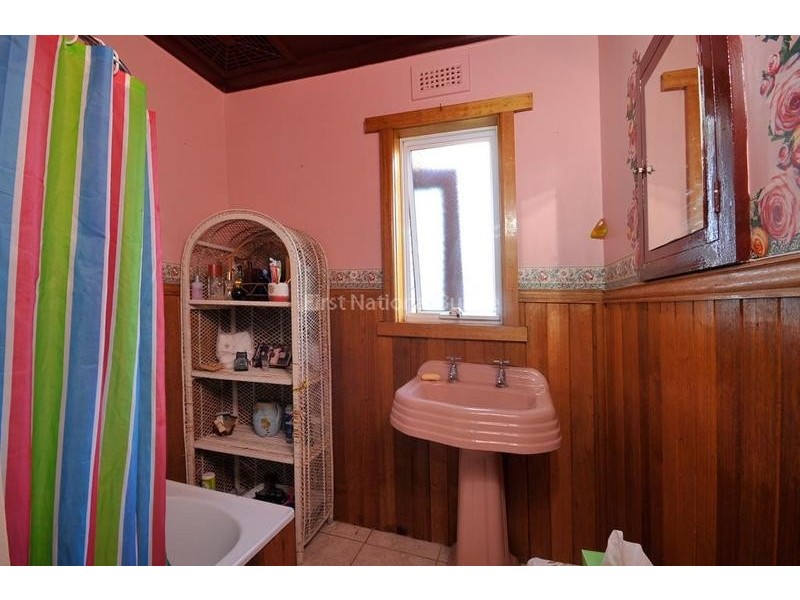 18 Conrad Street, Burnie TAS 7320