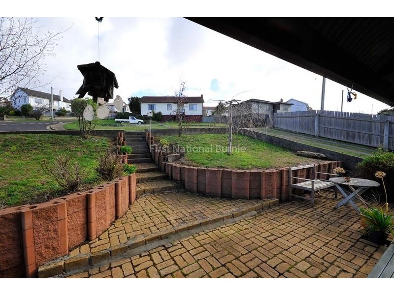 18 Conrad Street, Burnie TAS 7320